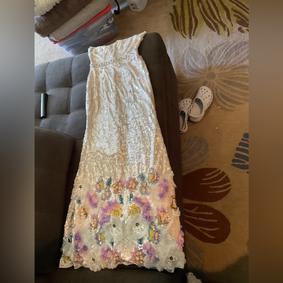 Mac Duggal dress - Picture 6 of 16